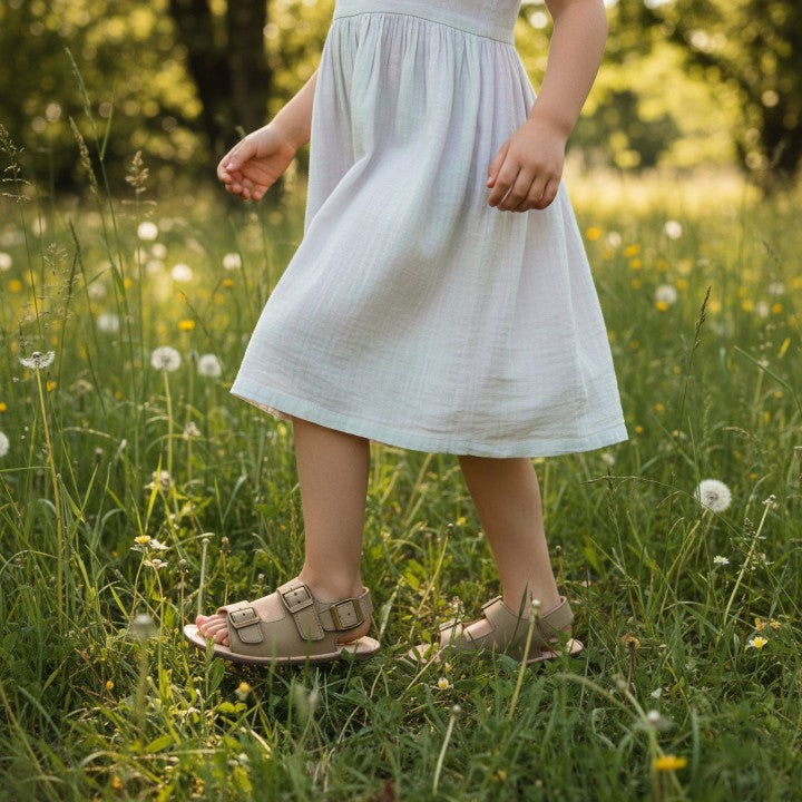 Sandália Barefoot em pele caqui (1126025)