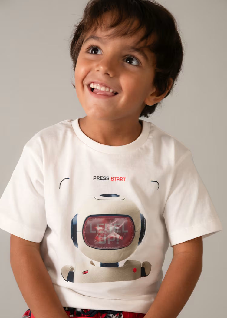 T-shirt interativa menino